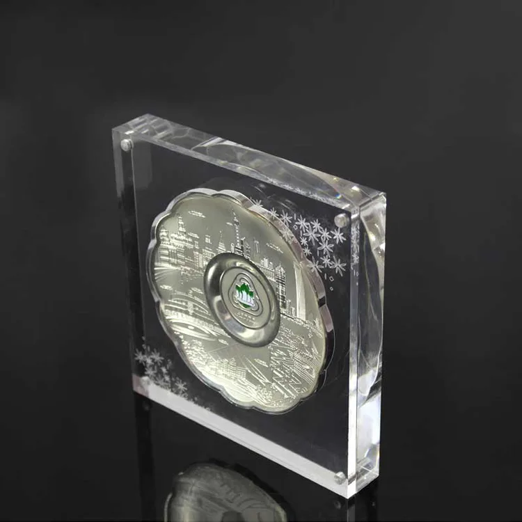 Custom Clear Coin Display Frame with Magnetic Acrylic Coin Medal Display Holder Protection Case